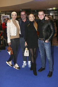 Late Night Shopping Party in Hamburg