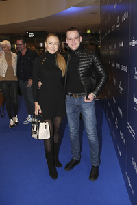 Late Night Shopping Party in Hamburg