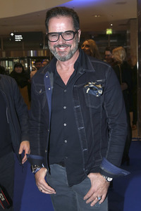 Late Night Shopping Party in Hamburg