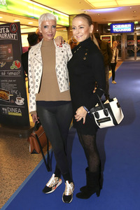 Late Night Shopping Party in Hamburg