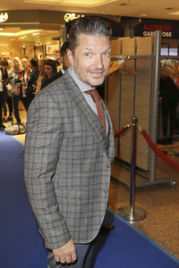 Late Night Shopping Party in Hamburg