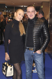 Late Night Shopping Party in Hamburg