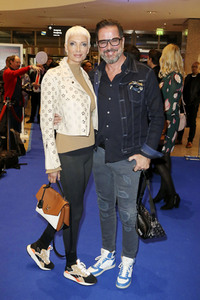 Late Night Shopping Party in Hamburg