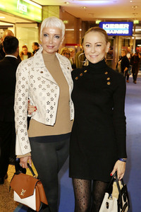 Late Night Shopping Party in Hamburg