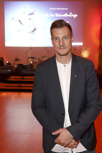 Charityball 'Nacht der Schmetterlinge' in Hamburg