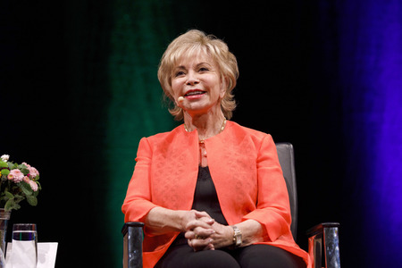 Lit.cologne Spezial mit Isabel Allende in Köln