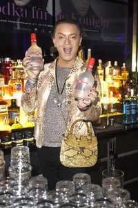 Song- und Video Premiere 'Wodka für die Königin' in Berlin