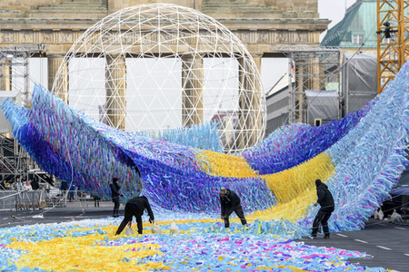 Kunstinstallation 'Visions in Motions' in Berlin