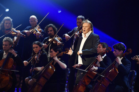 TV-Show 'Schlagerboom2019 - Alles funkelt - alles glitzert' in Dortmund