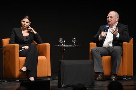 Preview 'Sportclub Story: Robert Enke - Auch Helden haben Depression' in Hannover