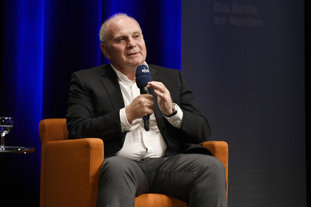 Preview 'Sportclub Story: Robert Enke - Auch Helden haben Depression' in Hannover