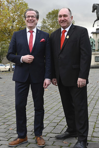 Fototermin zur Sessionseröffnung 2019 des Kölner Karnevals in Köln