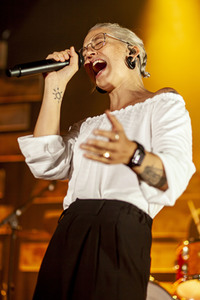 Konzert von Stefanie Heinzmann in Dresden