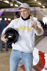 Charity-Kartrennen in Köln