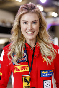 Charity-Kartrennen in Köln