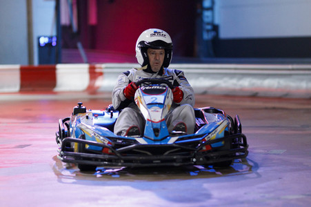 Charity-Kartrennen in Köln