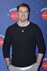 Eröffnung der 'Say Santa Photo Experience' in Glendale