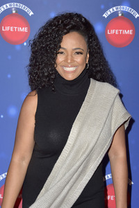 Eröffnung der 'Say Santa Photo Experience' in Glendale