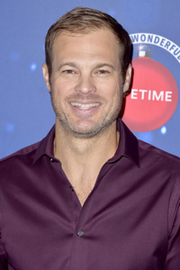 Eröffnung der 'Say Santa Photo Experience' in Glendale