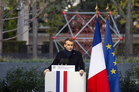 Einweihung des Denkmals für die im Auslandseinsatz getöteten französichen Soldaten in Paris