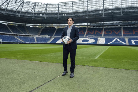 Pressetermin mit 96 Trainer Kenan Kocak in Hannover