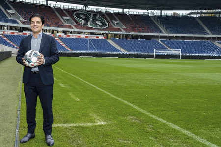 Pressetermin mit 96 Trainer Kenan Kocak in Hannover