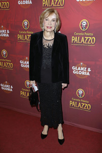 Premiere von Cornelia Polettos Palazzo in Hamburg