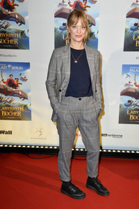 Theaterpremiere 'Im Labyrinth der Bücher' in Berlin