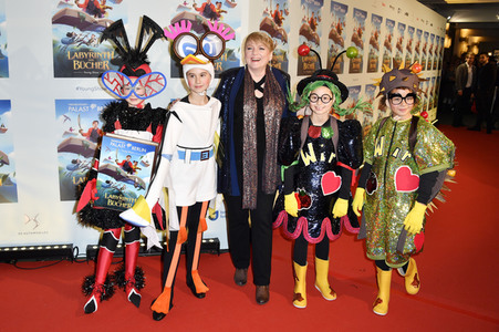 Theaterpremiere 'Im Labyrinth der Bücher' in Berlin