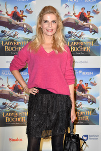 Theaterpremiere 'Im Labyrinth der Bücher' in Berlin