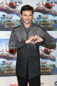 Theaterpremiere 'Im Labyrinth der Bücher' in Berlin