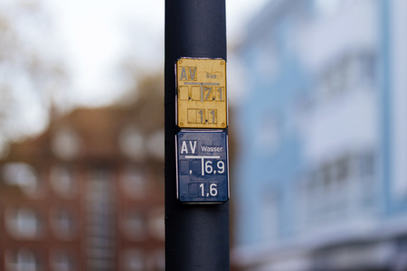 Symbolfoto Straßeneinbauten