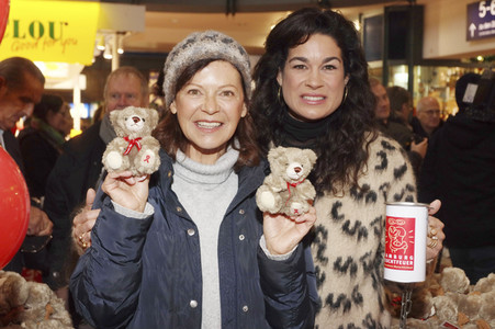 Leuchtfeuer-Teddy-Aktion 2019 in Hamburg