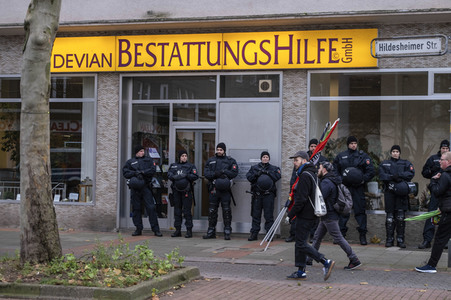 'Bunt statt braun' Demo in Hannover
