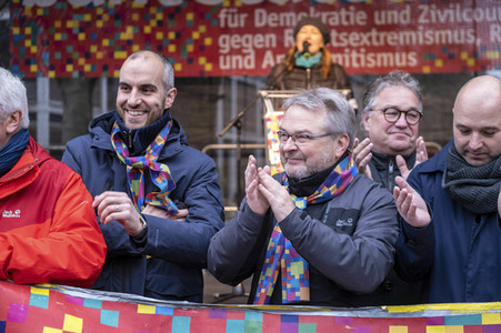 'Bunt statt braun' Demo in Hannover
