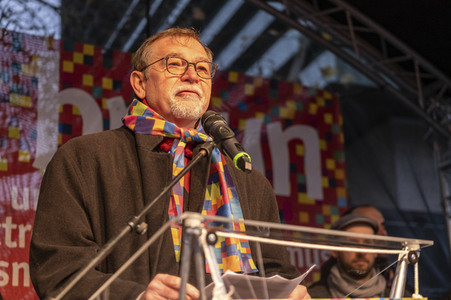 'Bunt statt braun' Demo in Hannover