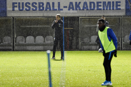 Jürgen Klinsmann beim Hertha BSC Training in Berlin