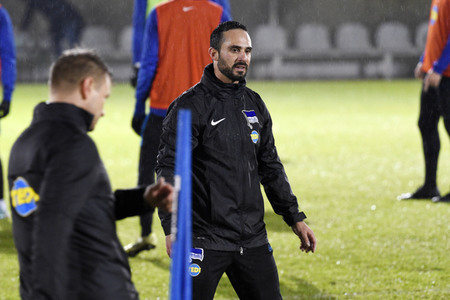 Jürgen Klinsmann beim Hertha BSC Training in Berlin