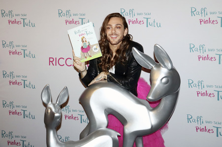 Buchpräsentation von Riccardo Simonetti in Berlin