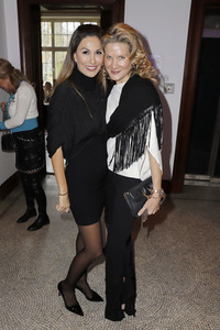 Christmas Ladies Lunch in Hamburg