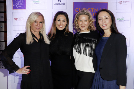 Christmas Ladies Lunch in Hamburg