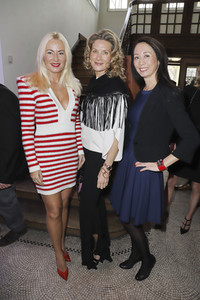 Christmas Ladies Lunch in Hamburg