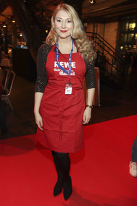 Charity-Weihnachtsfeier für Obdachlose in Hamburg