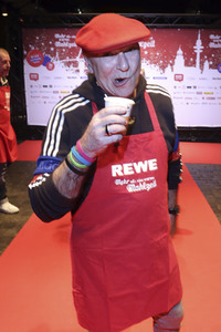 Charity-Weihnachtsfeier für Obdachlose in Hamburg