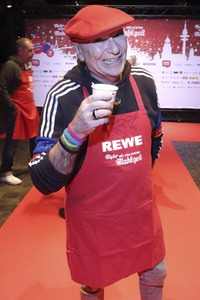 Charity-Weihnachtsfeier für Obdachlose in Hamburg