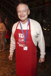 Charity-Weihnachtsfeier für Obdachlose in Hamburg