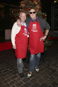 Charity-Weihnachtsfeier für Obdachlose in Hamburg