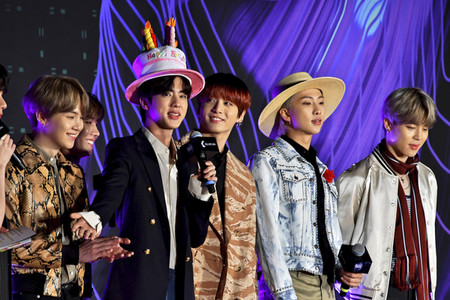 Mnet Asian Music Awards 2019 in Nagoya