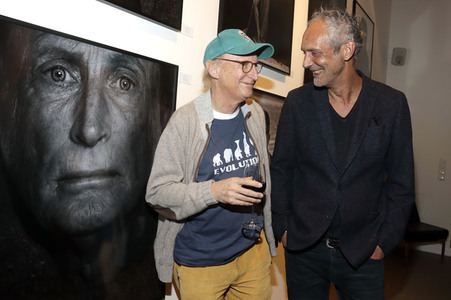 Ausstellungseröffnung 'Covered II – Famous Friends' in Hamburg