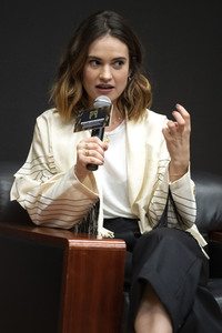 Podiumsgespräch mit Lily James, International Film Festival & Awards Macao 2019